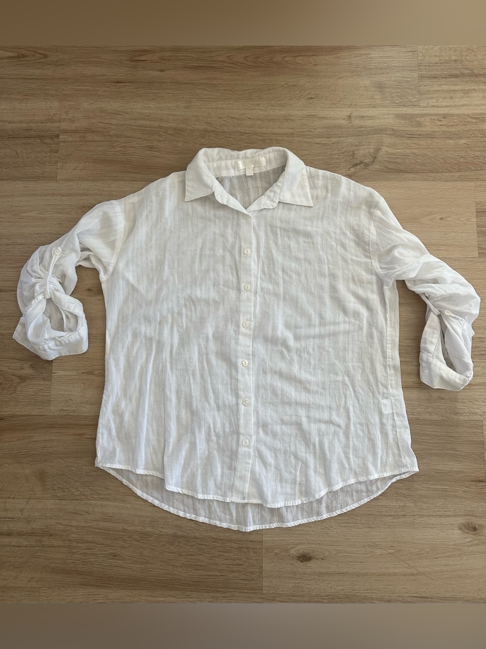 🔸Lumiere Button-Down Shirt